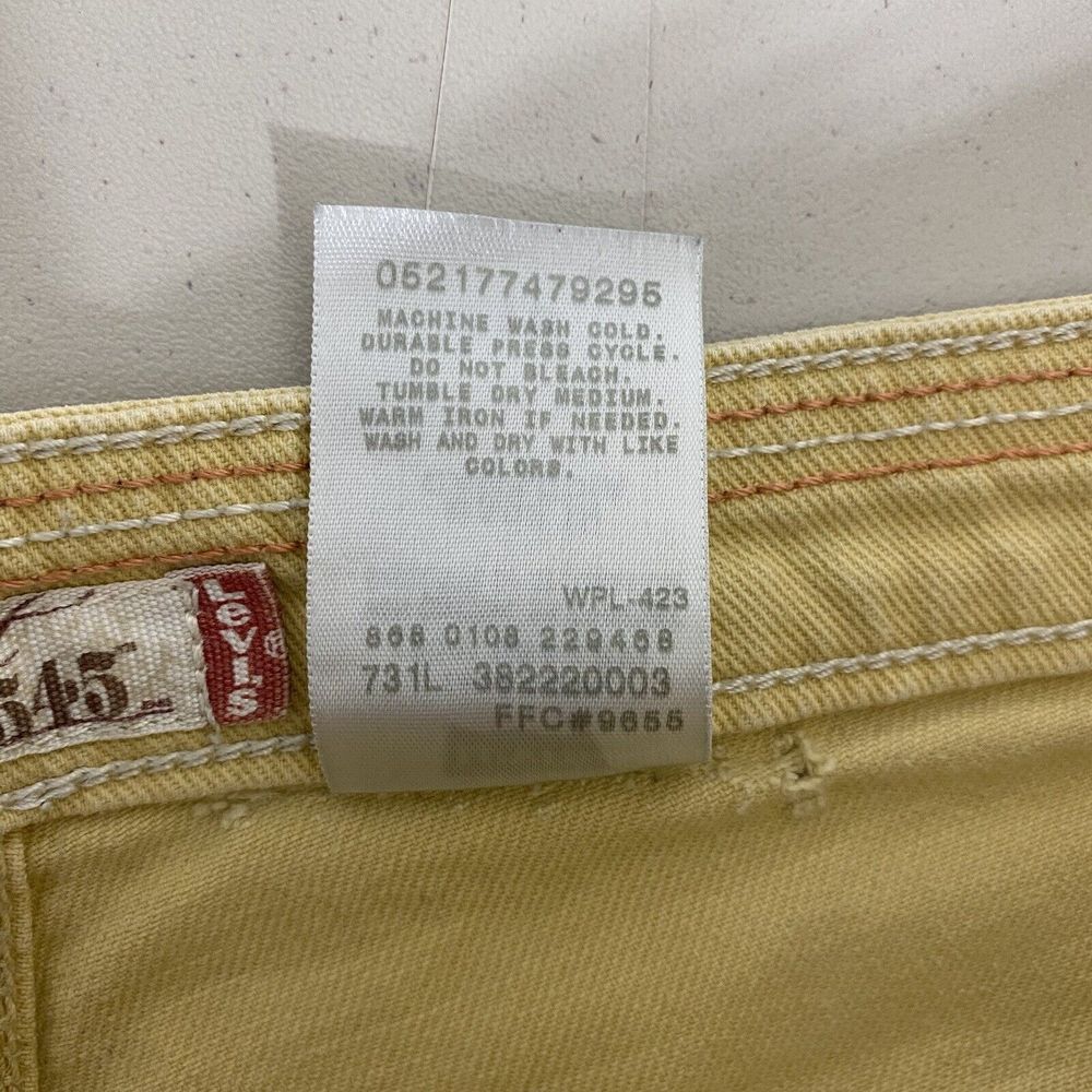 Levi's 545 Shorts Womens Size 10 Beige Flap Pockets Denim Jean Stretch Preppy - Picture 10 of 11